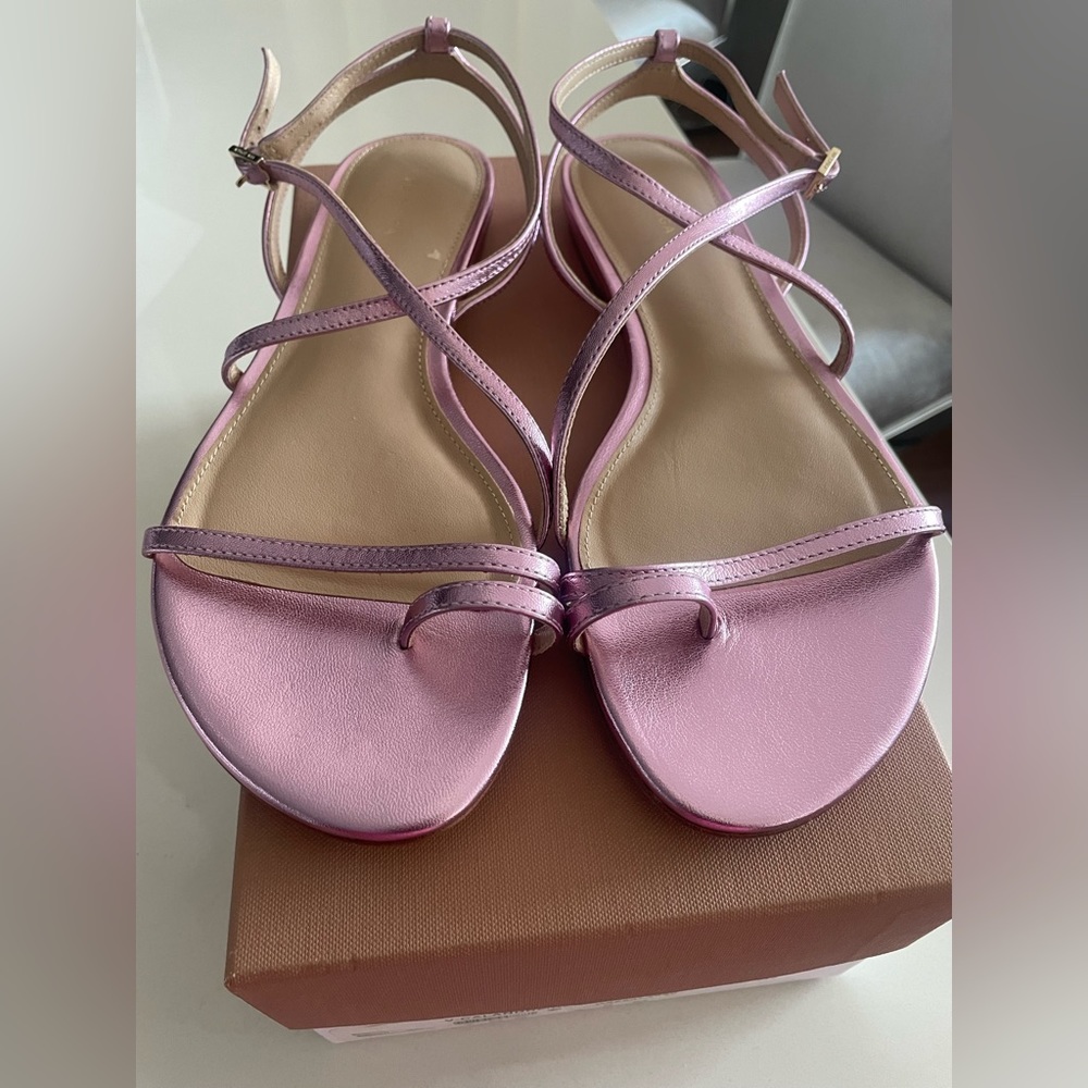 Women sandals